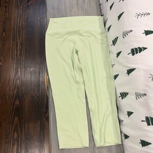 Lululemon Athletica Green Leggings Soft Athletic Wear